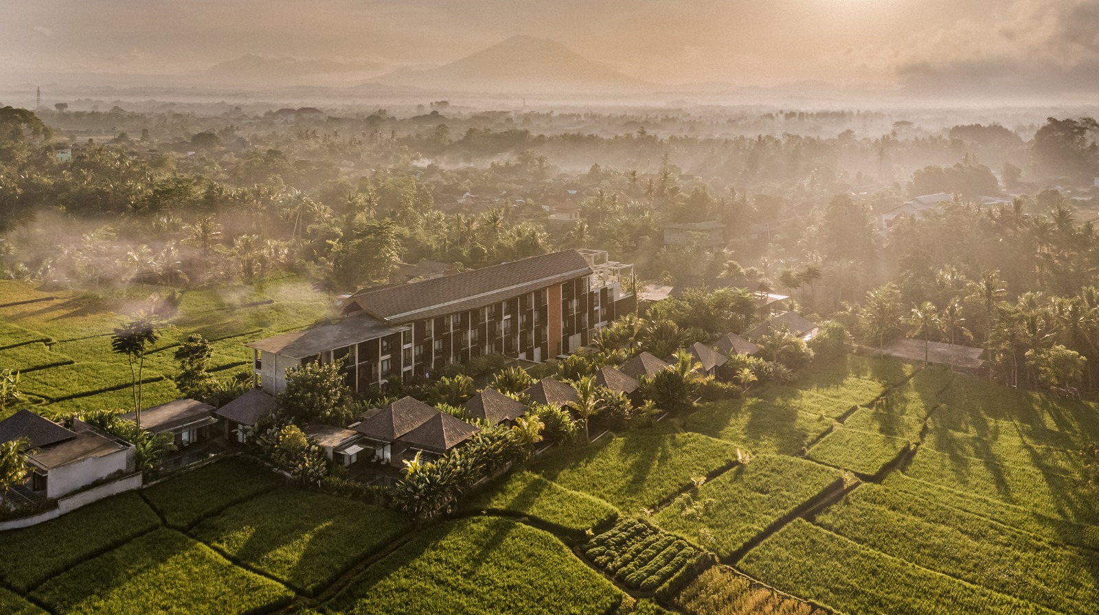 5 NIGHTS STAY LUXURY ESCAPE DEALS